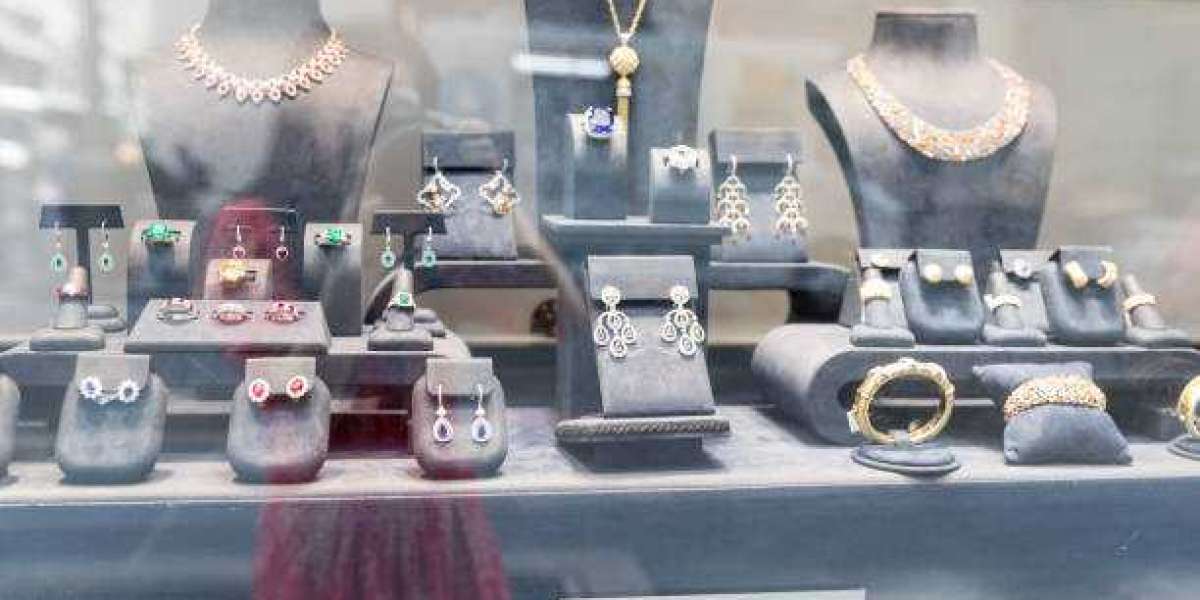 Discover the Finest Jewelry Stores Near You
