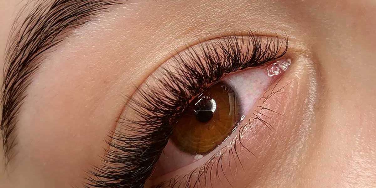 Expert Tips for Perfect Bottom Eyelash Extensions