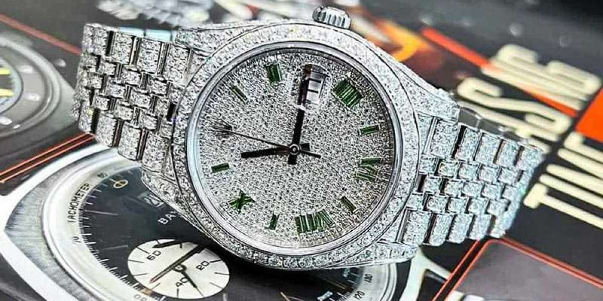 Time house Club Luxury Watches Dubai Enjoy Timeless Elegance