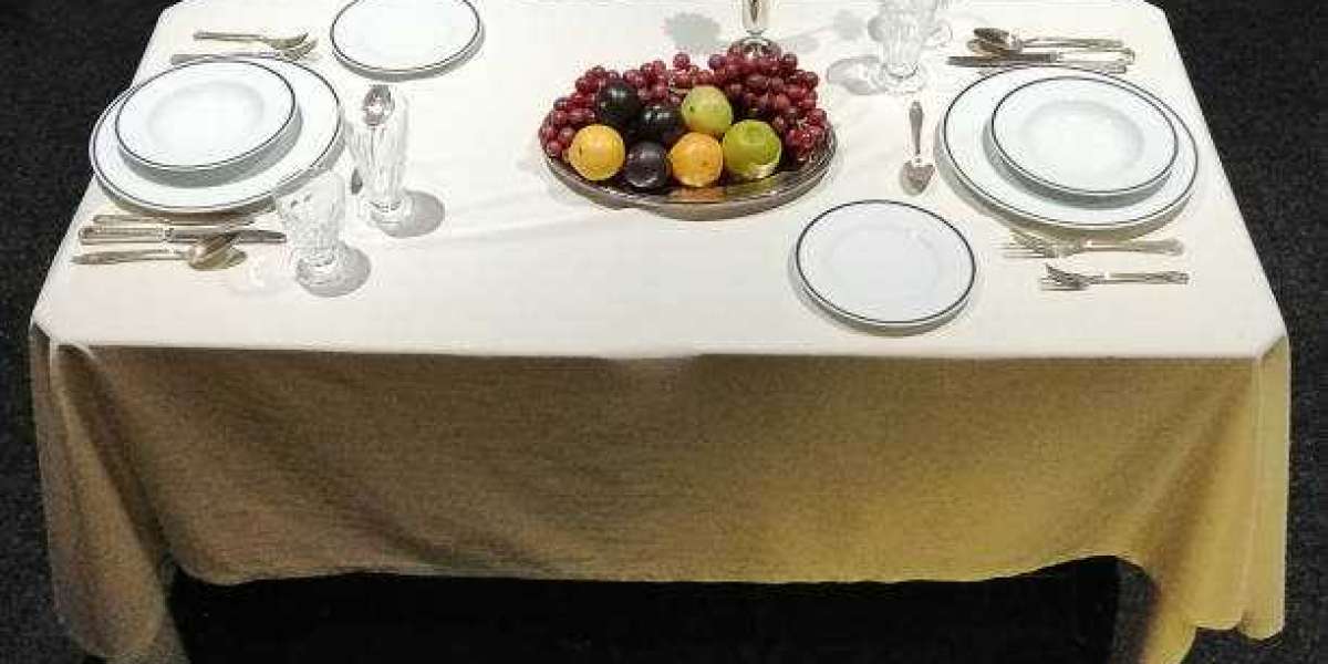 Choosing the Best: The Importance of Standard Table Cloth Size