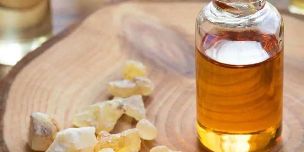 Aromatic Alchemy: Frankincense Extracts and Their Timeless Influence on Health and Vitality