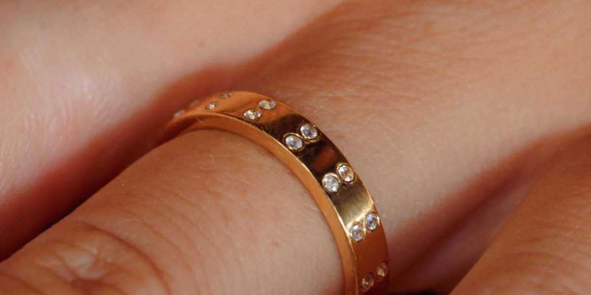 The Charm of Choosing Handmade Rings for Your Big Moment