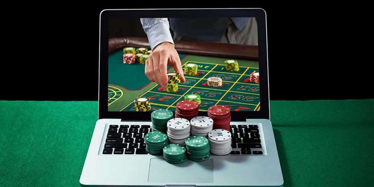 Çevrimiçi Casinolarda Kumar Oynamak Neden Faydalıdır?