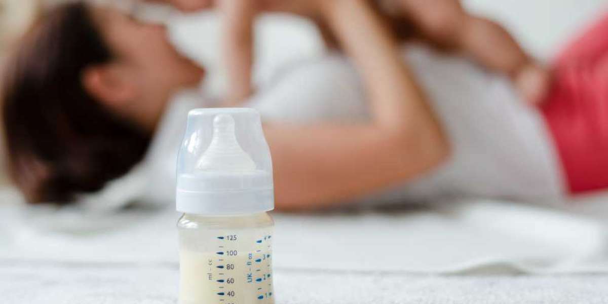Breast Milk Storage Bottles Market Growth Prospects, Market Share Analysis Through 2032