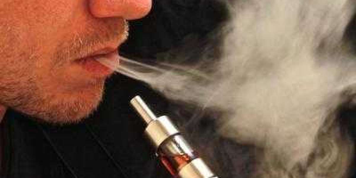 Smart E-Cigarette Market size is expected to growing at a CAGR of 38.9% by 2033