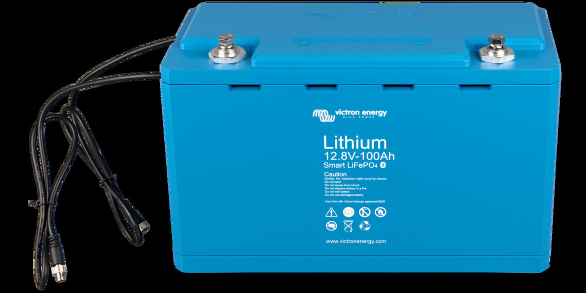 Explorer les avantages des batteries au lithium : la puissance d'une batterie au lithium de 100 Ah
