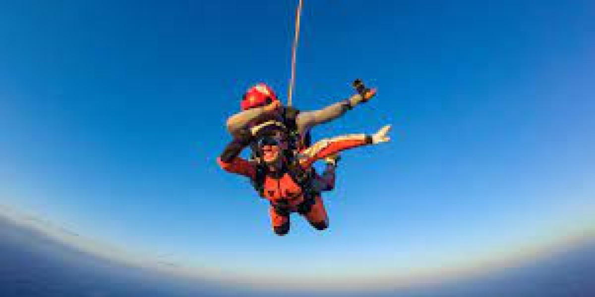 Tips for Helicopter Parachute Jumping: Soaring Safely and Thrillingly