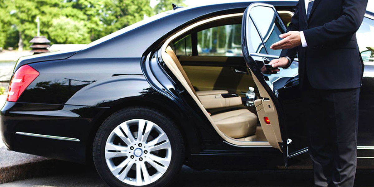 Exploring the Luxury and Convenience of Hourly As-Directed Limo Service