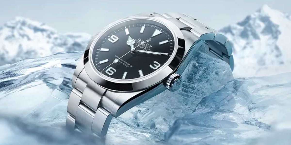 Timeless Elegance: Exploring the World of Luxury Watches Online
