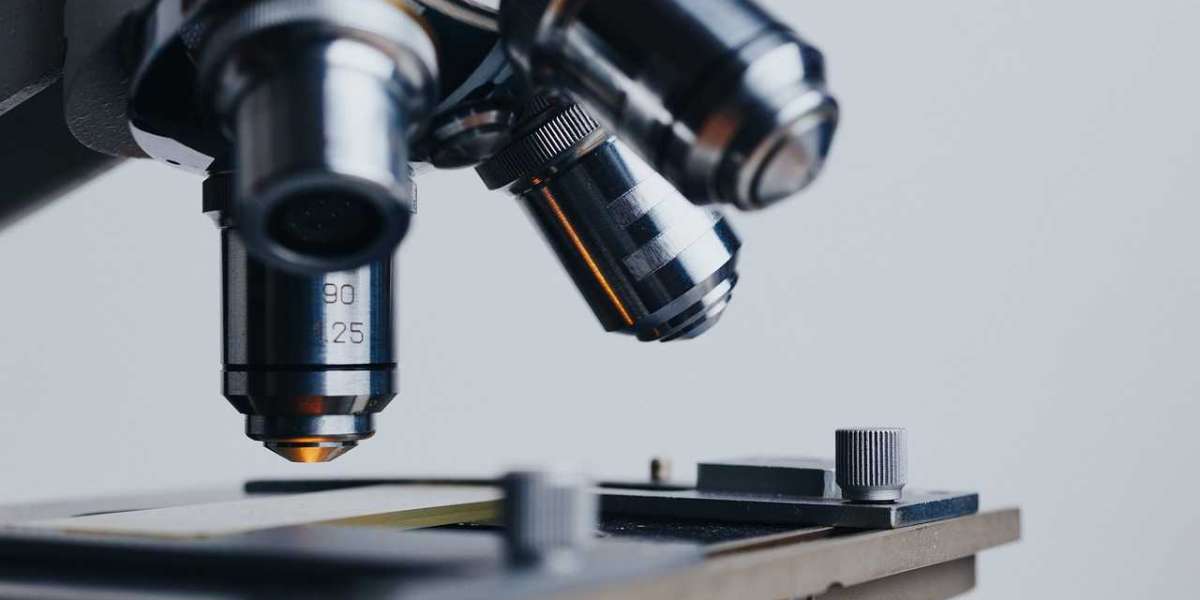 Petrographic Microscope Market Innovation Trends and New Business Models by 2032