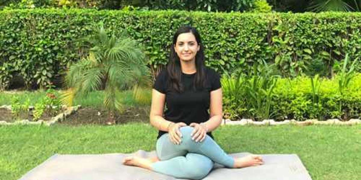 Yogakulam Academy Launches Innovative 200-Hour Online Yoga Teacher Training Course