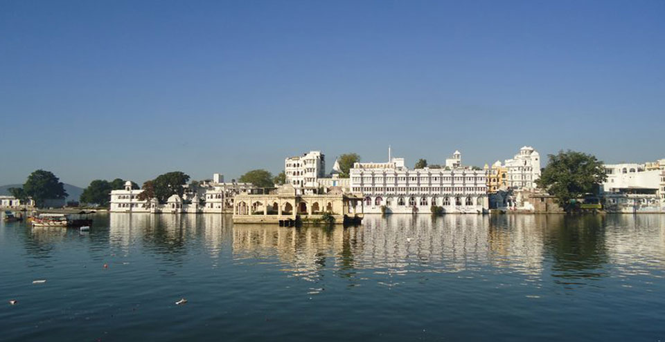 Top 20 Enchanting Lakes in Rajasthan for a Natural Retreat