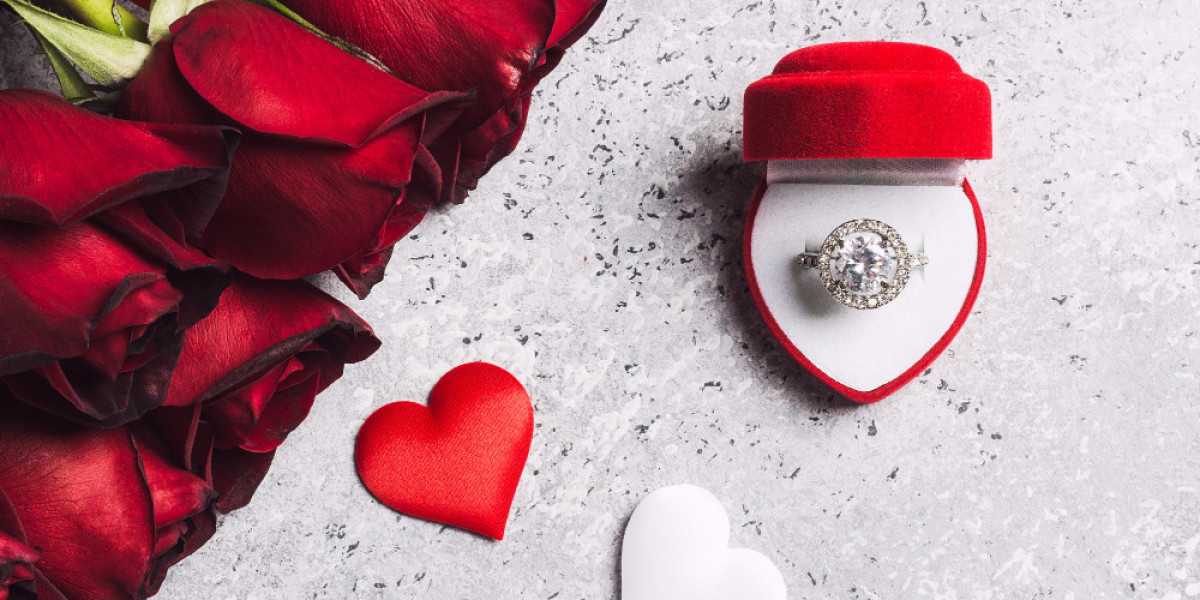 Custom Engagement Rings: How to Design a One-of-a-Kind Piece