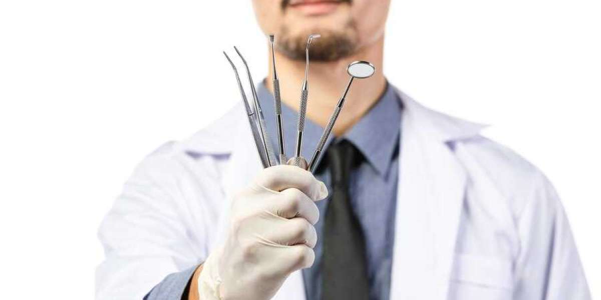 Hair Transplant Instruments Market: Fueling Growth in Hair Restoration Solutions