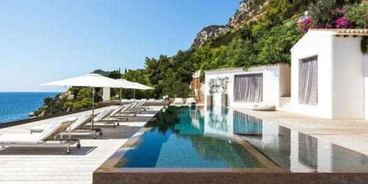 Your Holiday Haven: Exploring the Best Holiday Villas in Ibiza