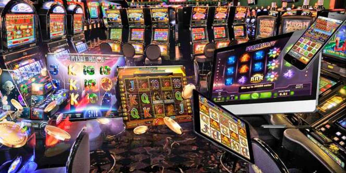How to Stay Safe and Responsible While Playing Slot Online