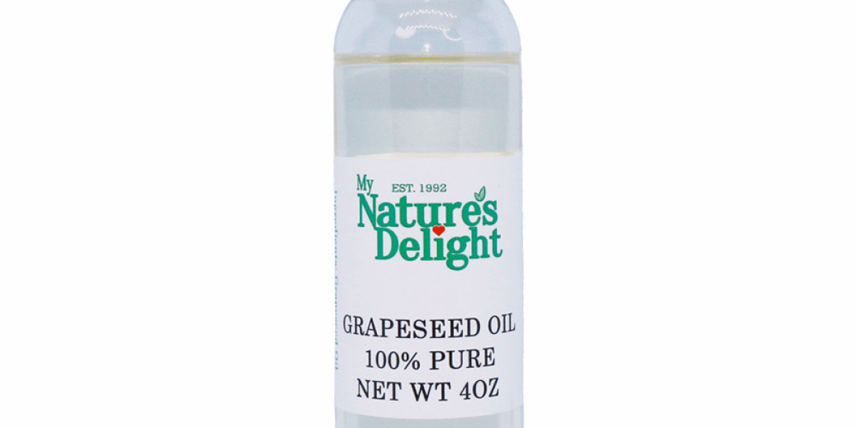Unlocking the Beauty Secrets of Grapeseed Oil: A Comprehensive Guide