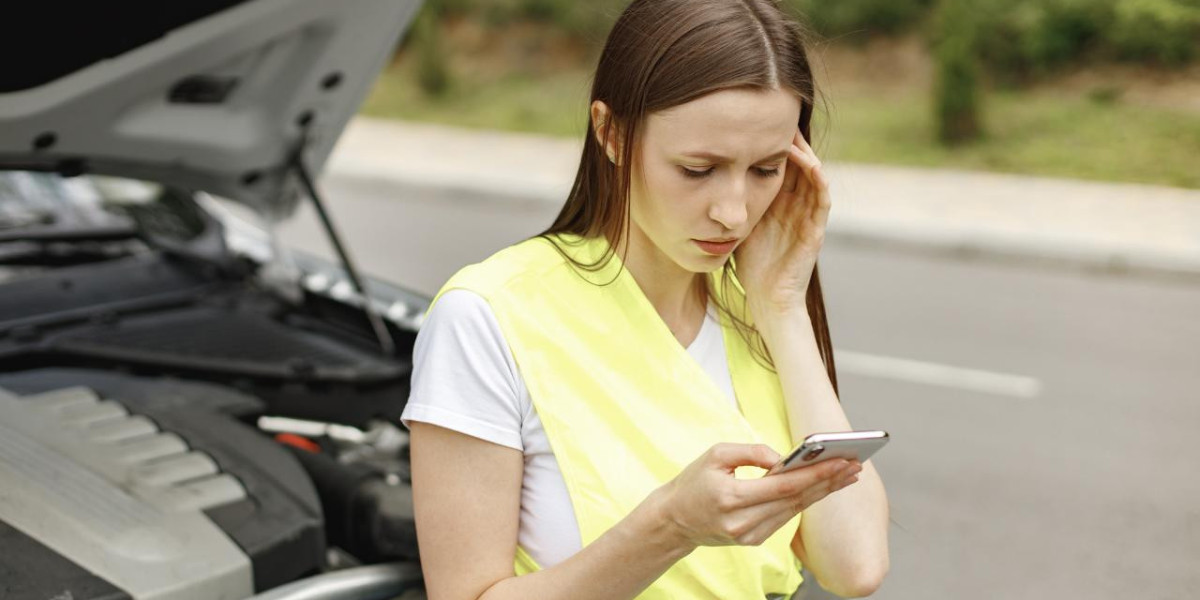 Crossroads Helpline is India's trusted solution for roadside emergency car services