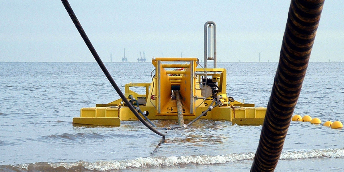 Innovations in Wave Energy: Exploring the Latest Wave Energy Converter Technologies