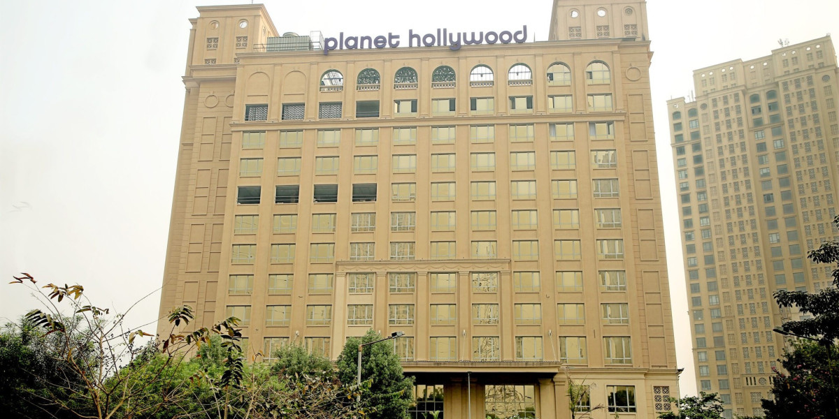 Best Hotel in thane:Planet Hollywood Thane
