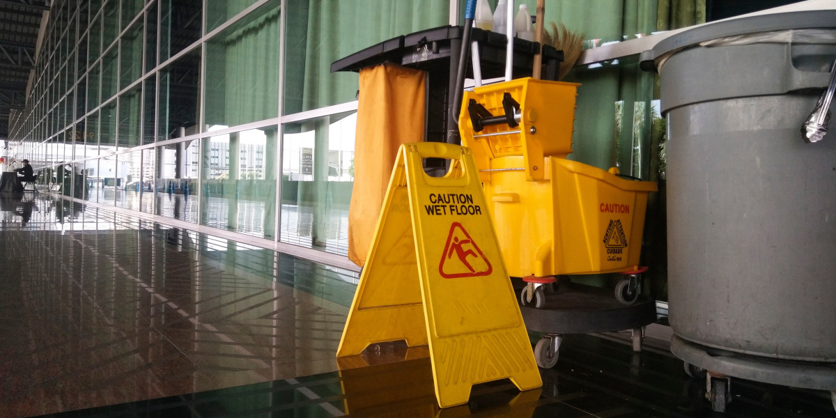 The Impact of Cleanliness on Customer Satisfaction in Commercial Spaces