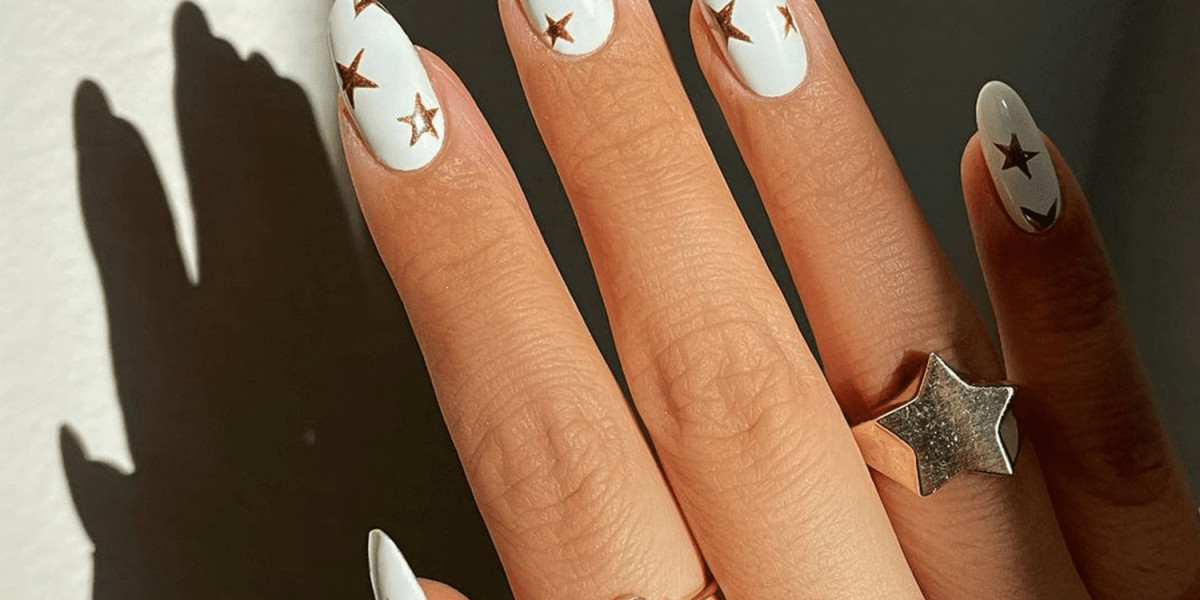 A Comprehensive Guide to Nail Length, Cuticle Care, and Choosing the Right Scissors