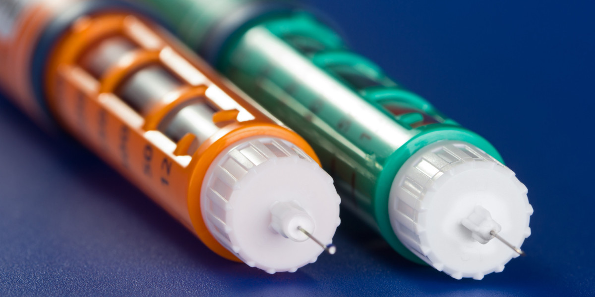 Navigating Growth and Challenges in the Global Epinephrine Autoinjector Market: A Strategic Overview