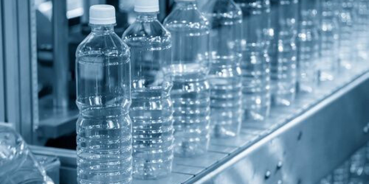 From Concept to Delivery: Working with a Full-Service Plastic Bottle Supplier