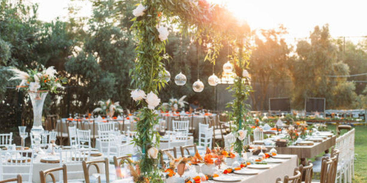 Transforming Spaces: Experience the Magic of Our Wedding Decorator