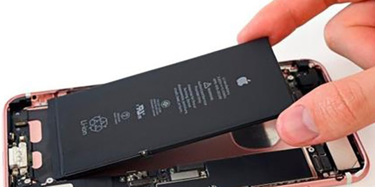 iPhone Battery Replacement Service and Recycling