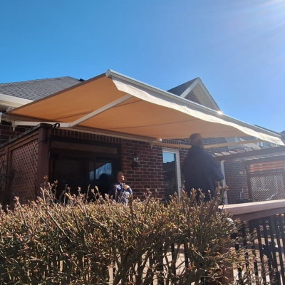 Sunpitch Retractable Awning Profile Picture