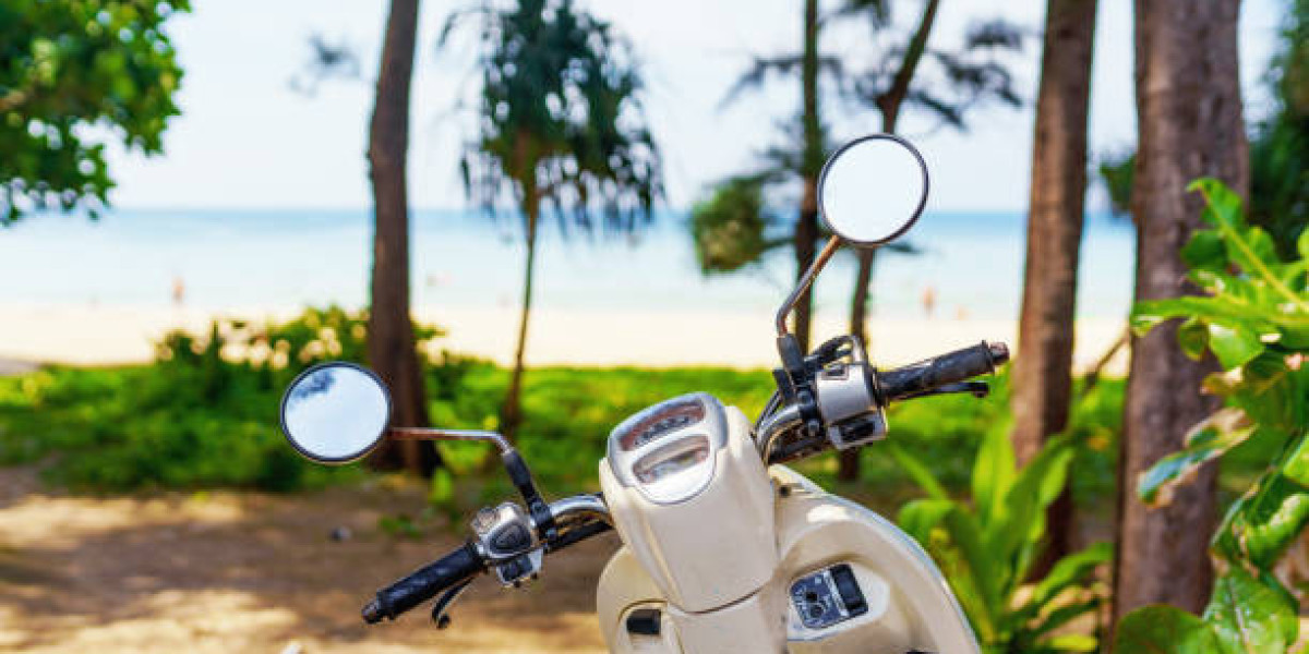 Discovering Fort Lauderdale: The Convenience of Beach Scooter Rental