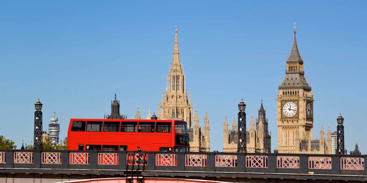 Top Tips for Exploring Cities with Sightseeing Bus Tours