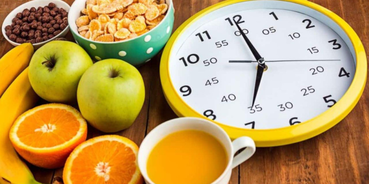 Cracking the Code on Intermittent Fasting: Sorting Fact from Fiction