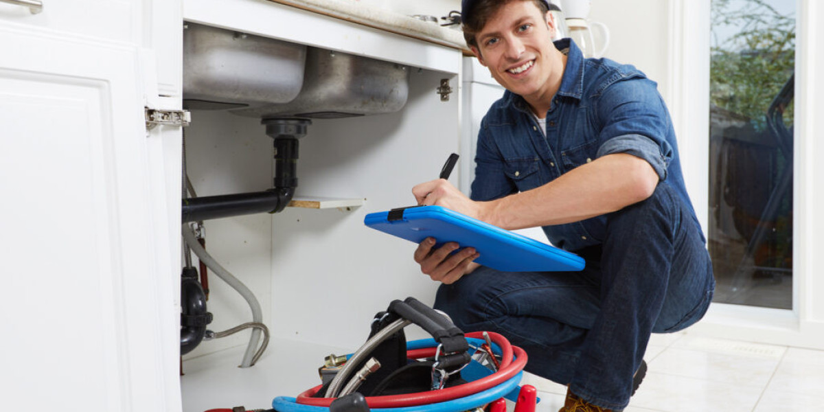Save Money and Avoid Hassles: The Benefits of Hiring a Professional Plumber