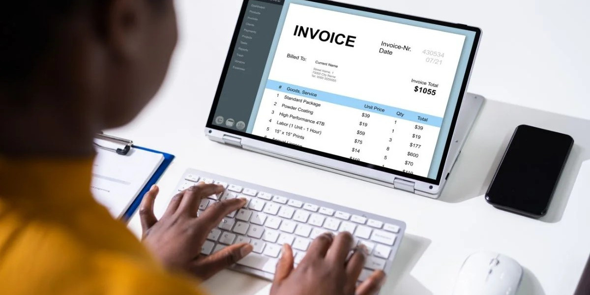 The Impact of Invoice Generators on Cash Flow Management
