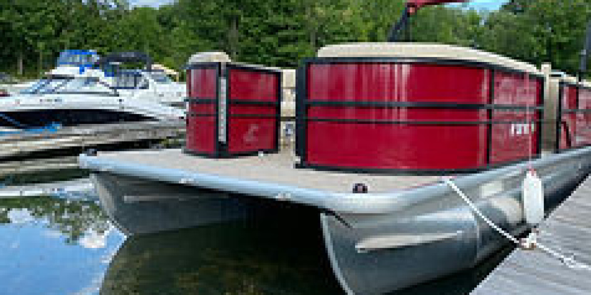 Discover Unmatched Adventures with Fish Creek Boat Rentals at Onida Lake