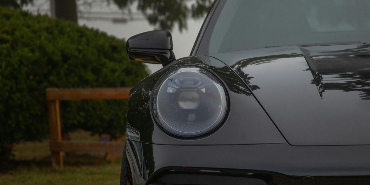 Black Car Service for the Eco-Conscious: How Dallas is Going Green with Luxury Rides