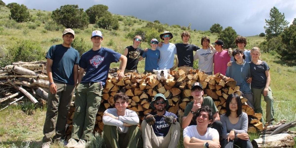 The Value of Service Work: Why Teens Should Choose a Service Trip Next Summer with The Road Less Traveled