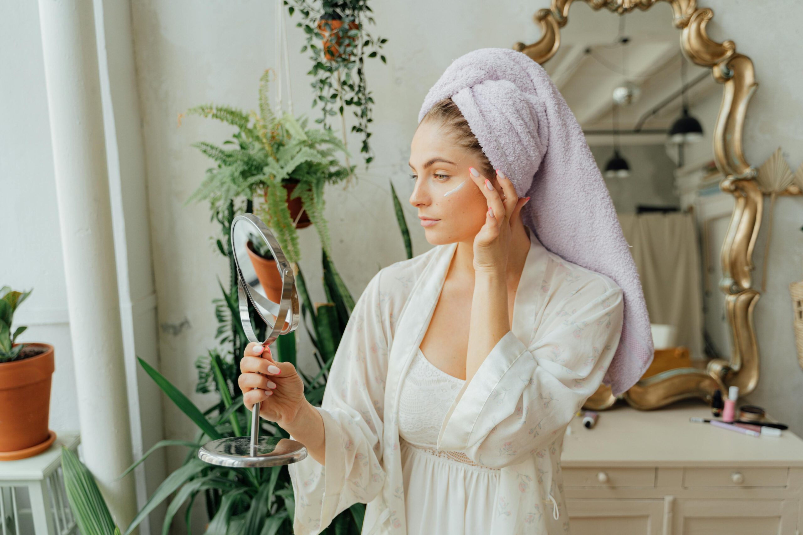 Skincare Oils for the Perfect Wedding Day Skin | Finally All Natural