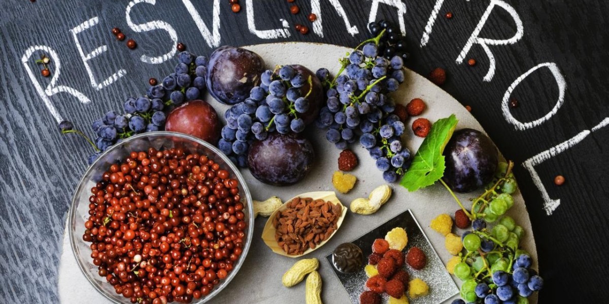 The Anti-Aging Power of Resveratrol: How It Revitalizes Your Skin