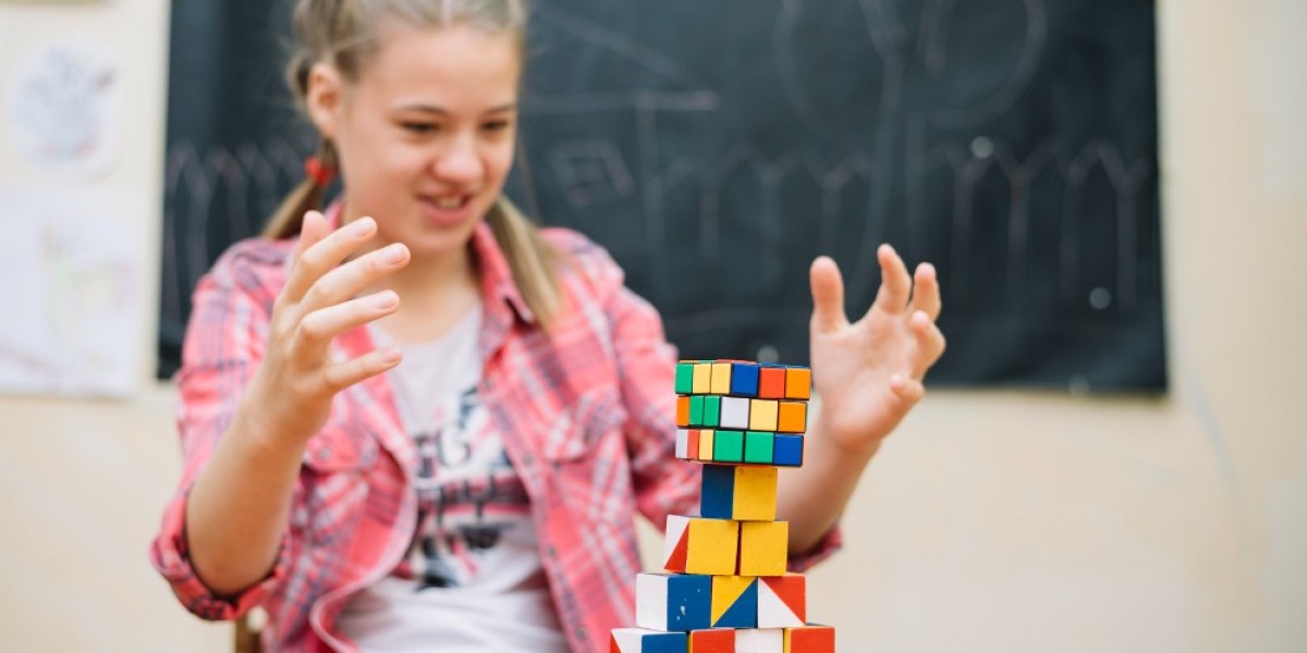 The Evolution of the Rubik’s Cube: From Classic Cube to Modern Variations