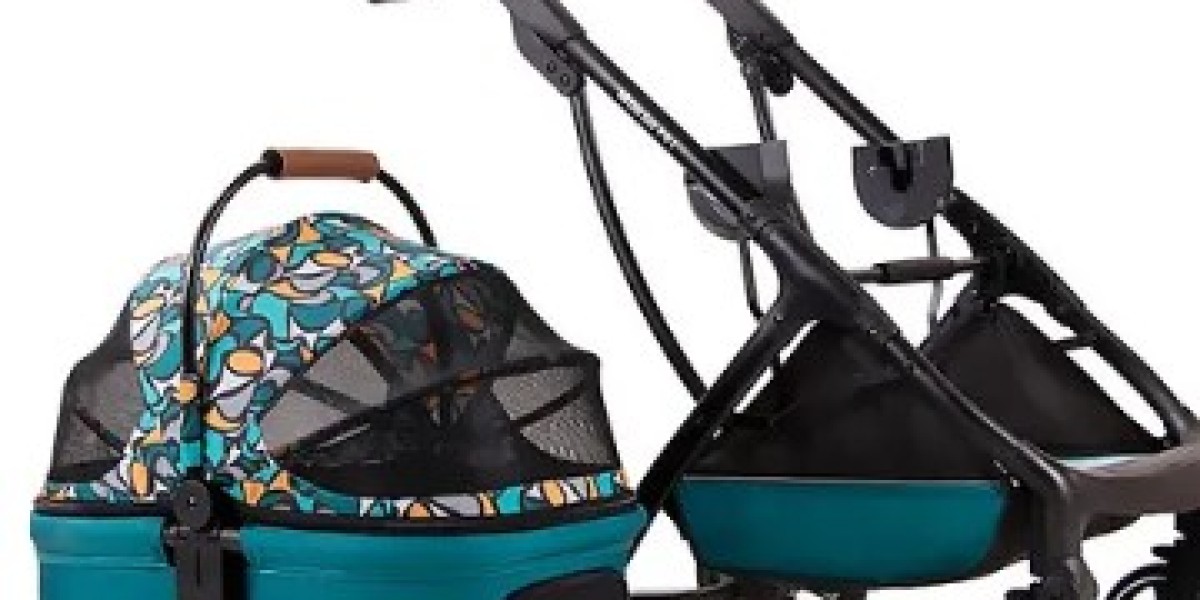 The Joys and Benefits of Using a Dog Stroller