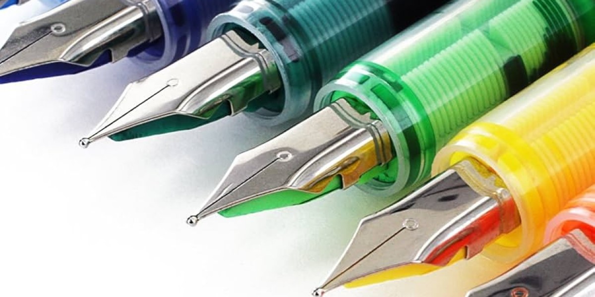 What Makes Disposable Fountain Pens a Convenient Choice for Everyday Writing?