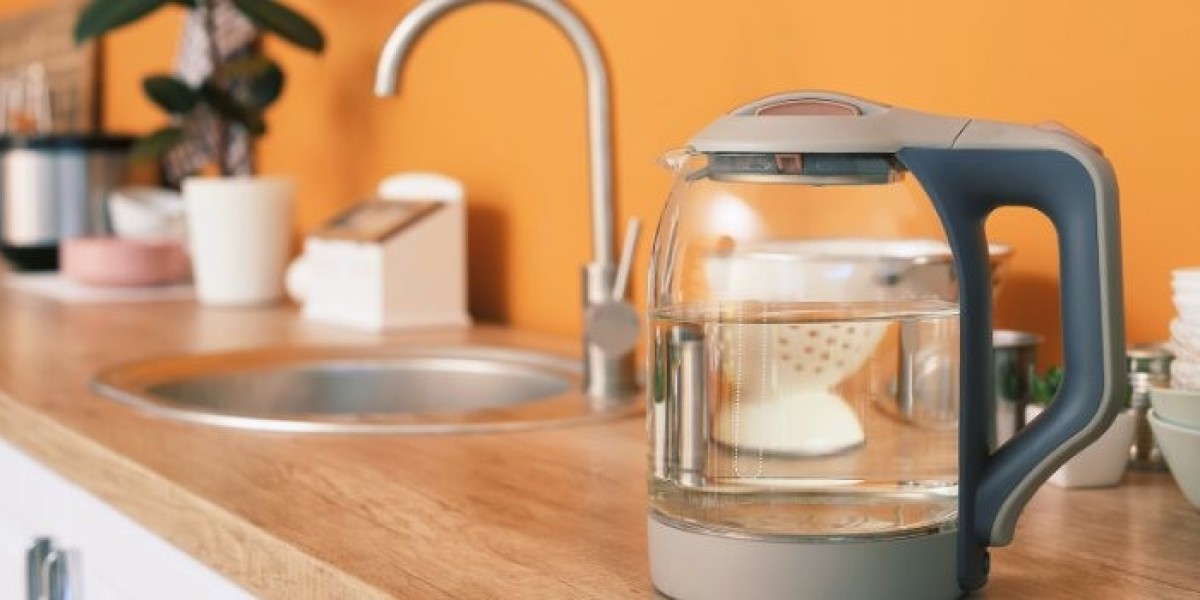 Electric Kettles with Auto Shut-Off: A Safer Option for Families