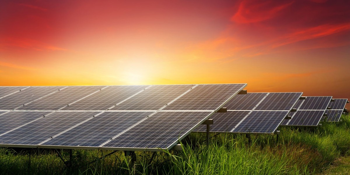 China Photovoltaic Market Review and Growth Outlook 2024 - 2032