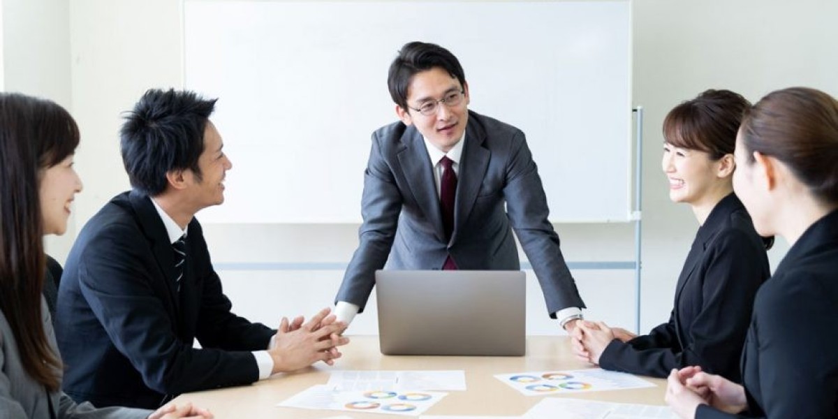 From Intern to CEO: How to Climb the Career Ladder in Japan