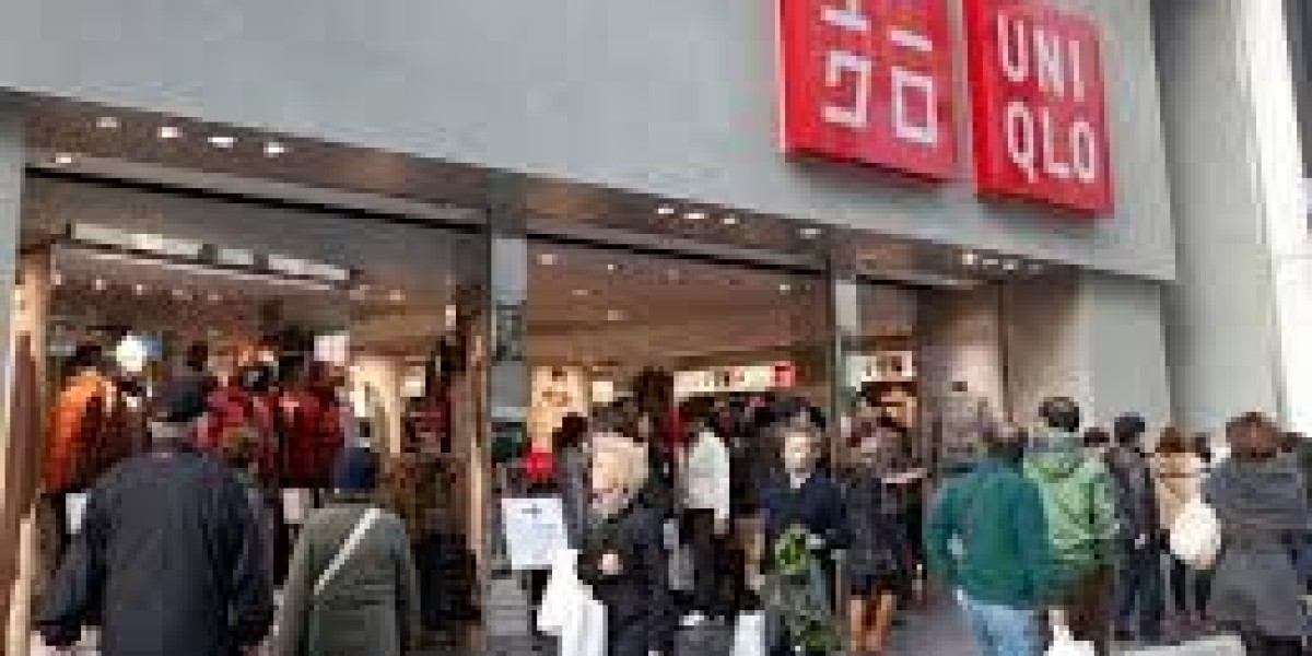 Why Uniqlo is a Top Choice for Tennis Apparel