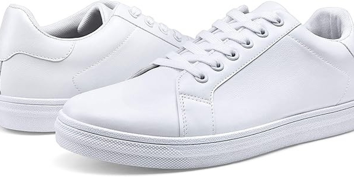 Top 10 Places to Buy White Sneakers Pakistan Can’t Get Enough Of!