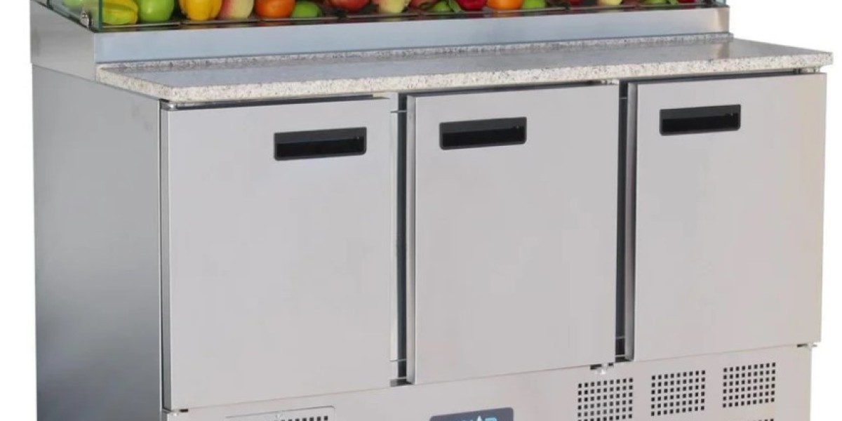 The Ultimate Guide to Counter Fridges for Your Kitchen or Business